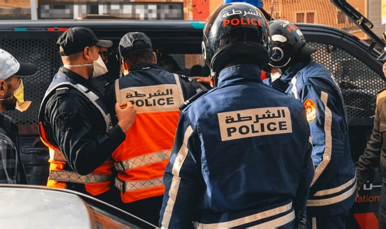 ⚡ توقيف مشتبه فيهما بانتحال صفة رجال أمن في قيسارية الحفاري بالدار البيضاء